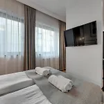 Deo Plaza Boutique By Downtown 4*