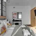 Deo Plaza Boutique By Downtown Γκντανσκ