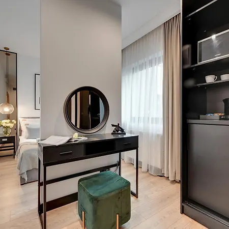 Deo Plaza Boutique By Downtown Aparthotel Danzica