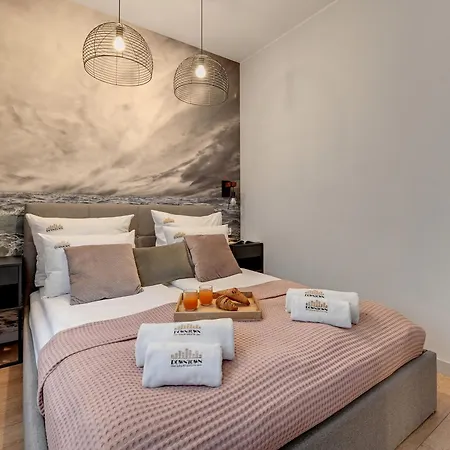 Deo Plaza Boutique By Downtown 4*