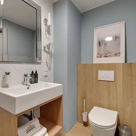 Deo Plaza Boutique By Downtown 4*
